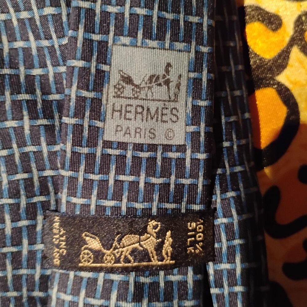 Hermes tie 100% silk